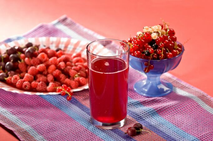 Berry juice for dinner on the diet menu for the first blood group