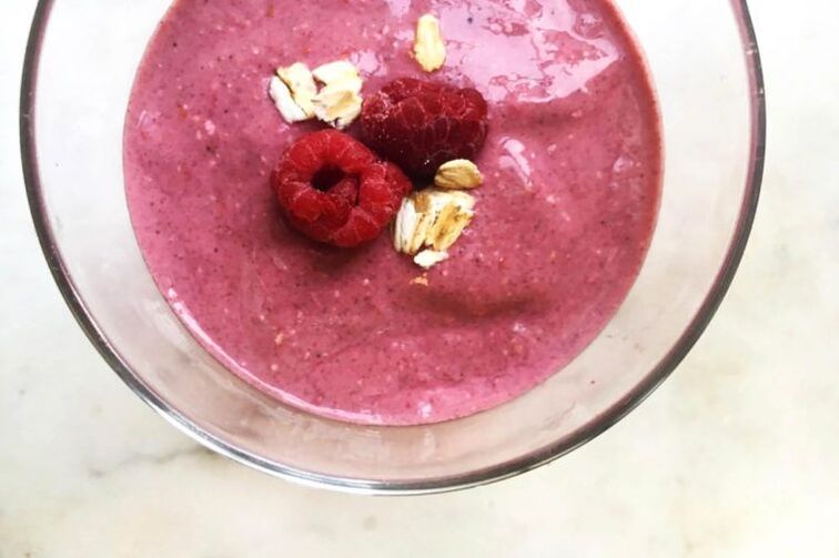 raspberry-oat smoothie for weight loss