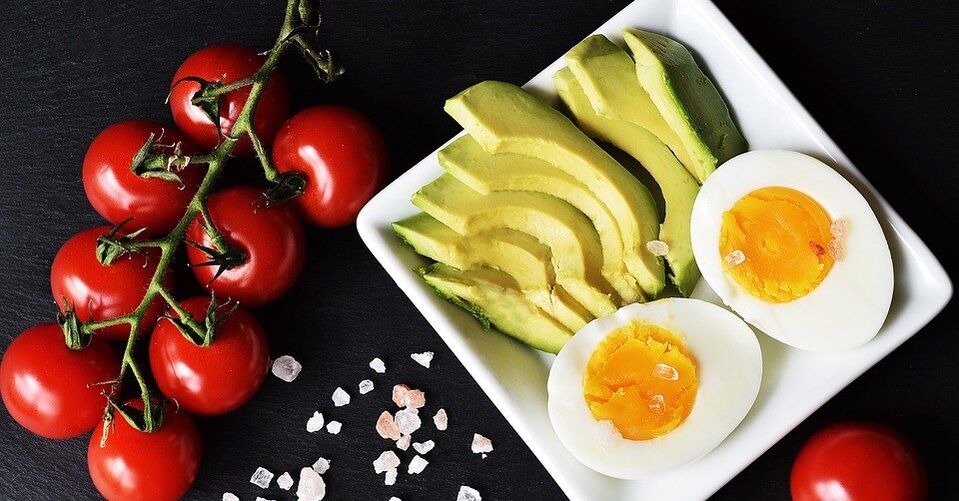 Hard egg, lawyer and tomatoes
